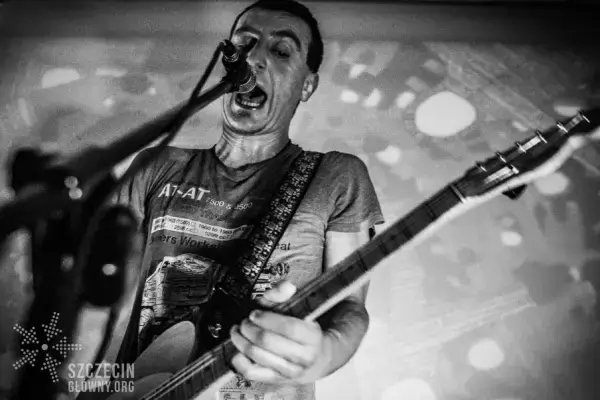 Bajzel – koncert przedpremierowy